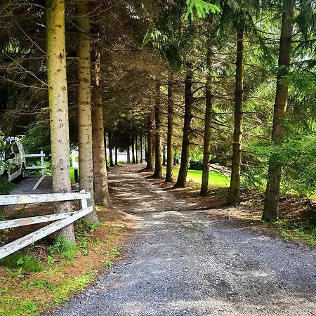 Borszowka By The Creek Exclusive, With Access To A Pool, Sauna, And Hot Tub *