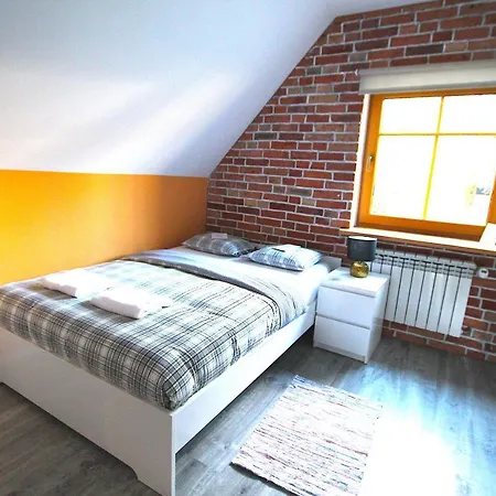 Nyaraló Borszowka By The Creek Exclusive, With Access To A Pool, Sauna, And Hot Tub