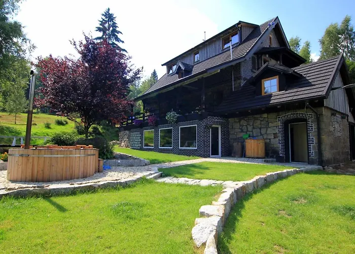 Borszowka By The Creek Exclusive, With Access To A Pool, Sauna, And Hot Tub Szklarska Poreba