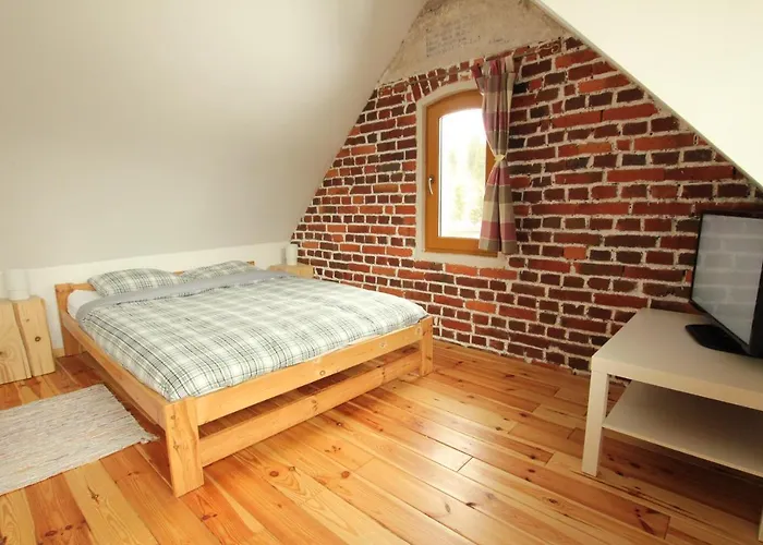 Дом отдыха Borszowka By The Creek Exclusive, With Access To A Pool, Sauna, And Hot Tub