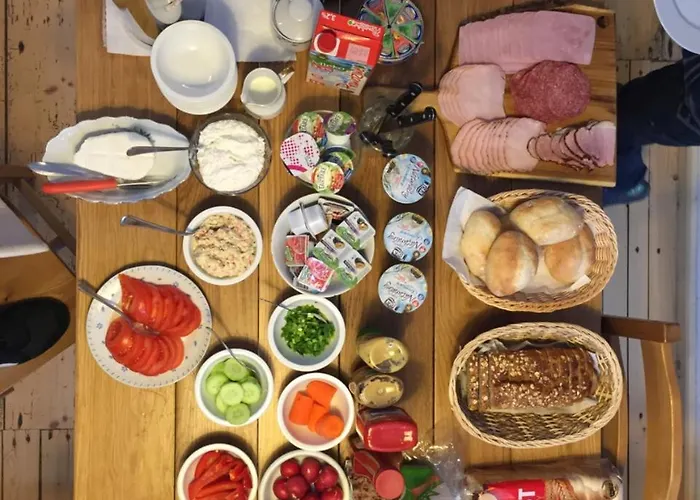 Borszowka By The Creek Exclusive, With Access To A Pool, Sauna, And Hot Tub Holiday home *